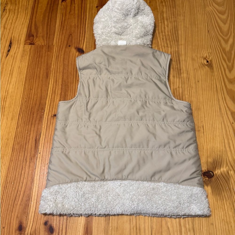 Patagonia Los Gatos Reversible Hooded Vest Tan/Ivory Sherpa Fleece Womens MED - Picture 13 of 13